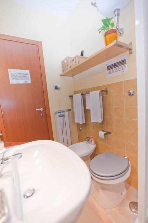 Rooms Rent Vesuvio B&B Naples Luaran gambar